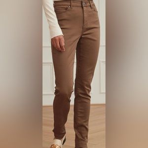 RW&CO Brown Jeans Size Medium